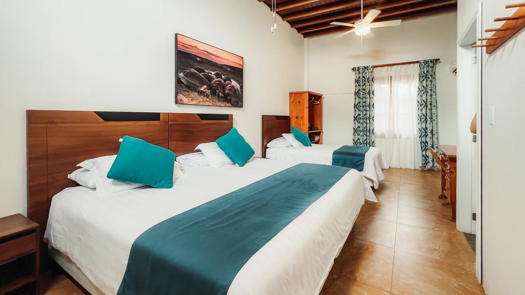 Hotel Albemarle Puerto Villamil Exterior foto