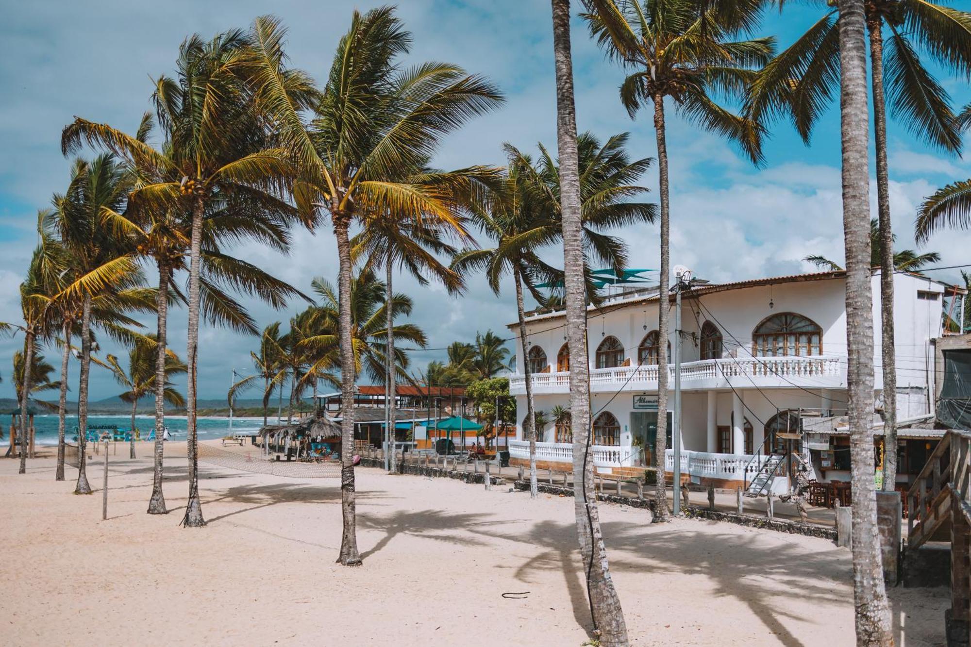Hotel Albemarle Puerto Villamil Exterior foto
